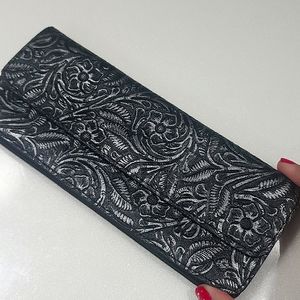 NWOT-LEATHER hancrafted wallet